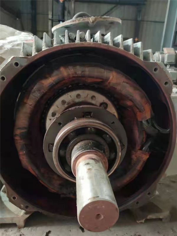 三相异步电动机Y315-2极 200kw